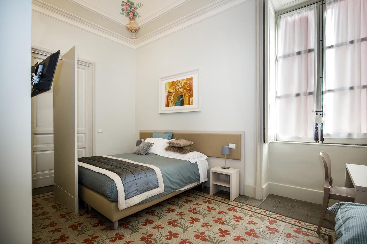 Hotel Magione Del Re Katania Zewnętrze zdjęcie