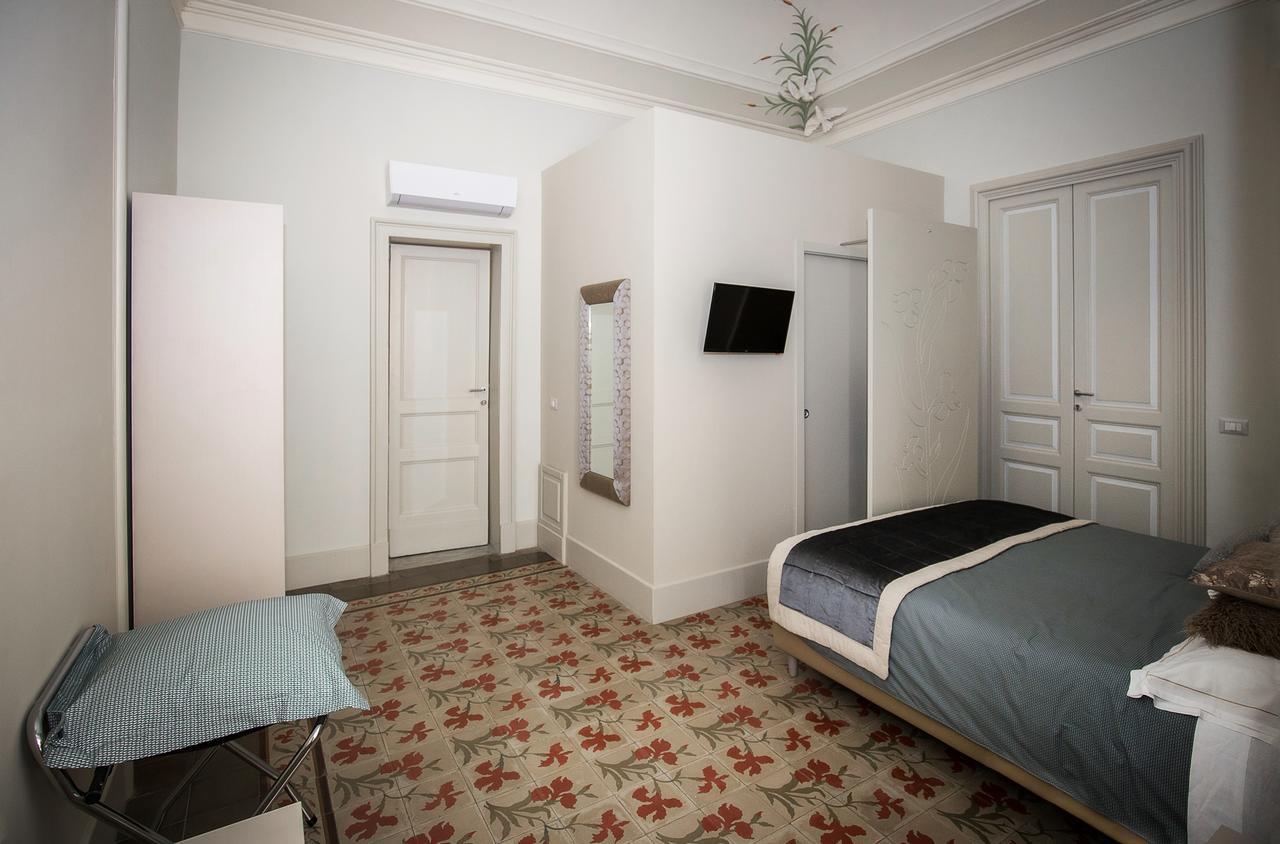 Hotel Magione Del Re Katania Zewnętrze zdjęcie